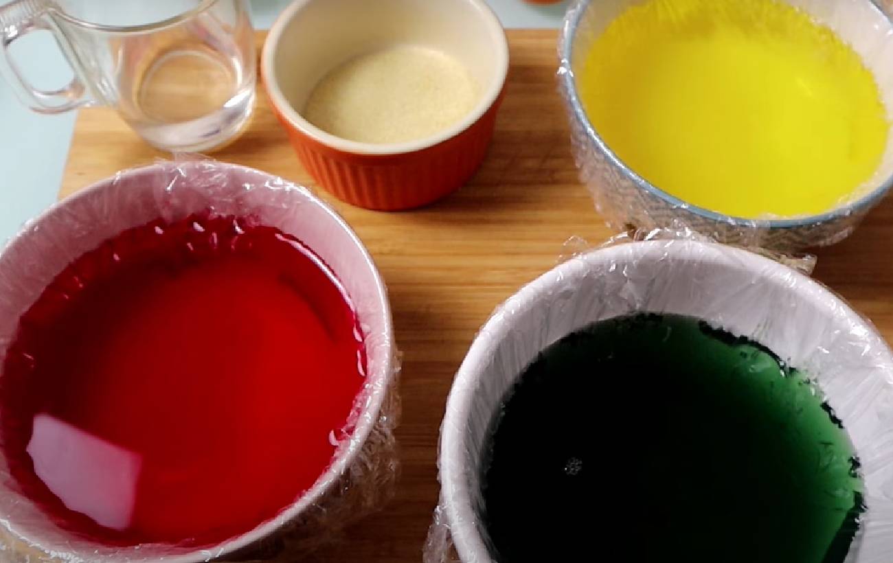 Смак з дитинства до зимового свята: рецепт легендарного десерту "Бите скло"